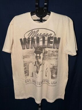 Morgan Wallen Graphic Tee Vintage Style Cream T-Shirt Size Large